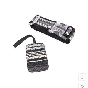 LUG NWT Baggage Claim Strap & Luggage
Tag Set